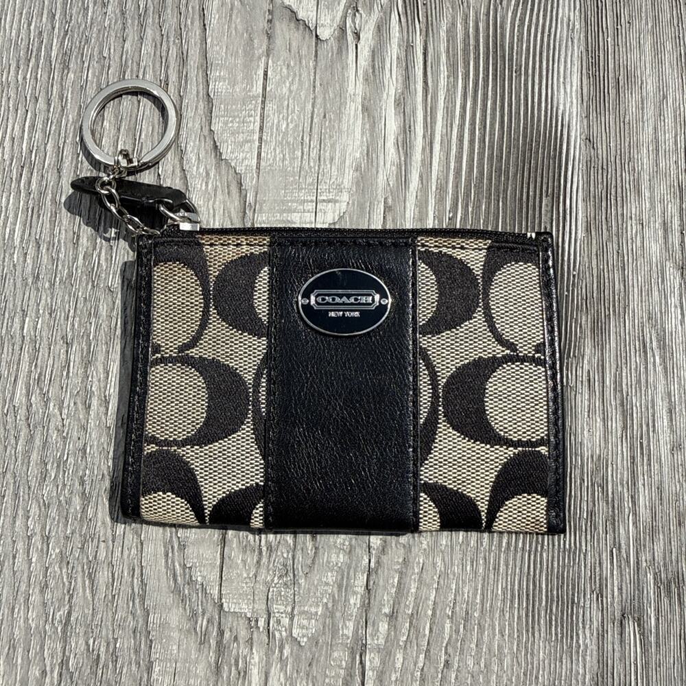 Coach Signature Logo Zip ID Card Wallet Case w/ Key Ring Black Beige